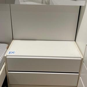 Photo of B20-2 drawer dresser (reff)