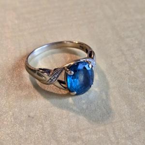 Photo of 10k Gold & Aquamarine Ring