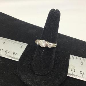 Photo of Beautiful Vintage Siver 925 Ring