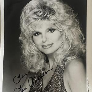 Photo of Loni Anderson signed photo