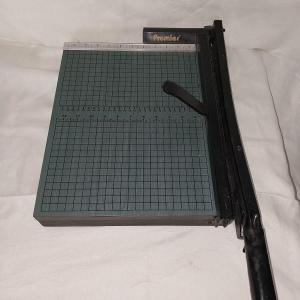 Photo of PAPER CUTTER AND COLORED PAPER