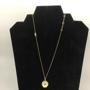 Photo of Juicy Couture Dainty Gold Crystal Enamel Daisy Flower Chain Necklace Preppy Chic