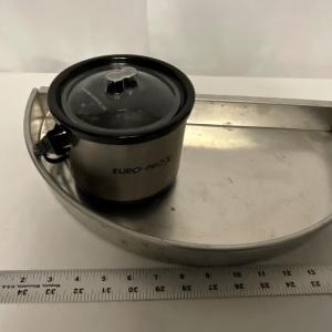 Photo of Small Euro-Prox crockpot, Large 1/2 flat cake pan