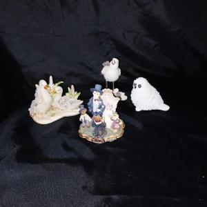 Photo of DOLLSTONE COLLECTION "YESTERDAYS CHILD" AND SMALL COLLECTIBLES