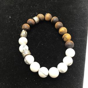 Photo of Brown and white beaded bracelet
