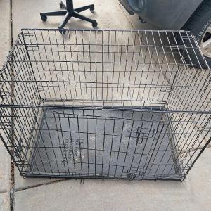 Photo of PORTABLE METAL FOLDING KENNEL