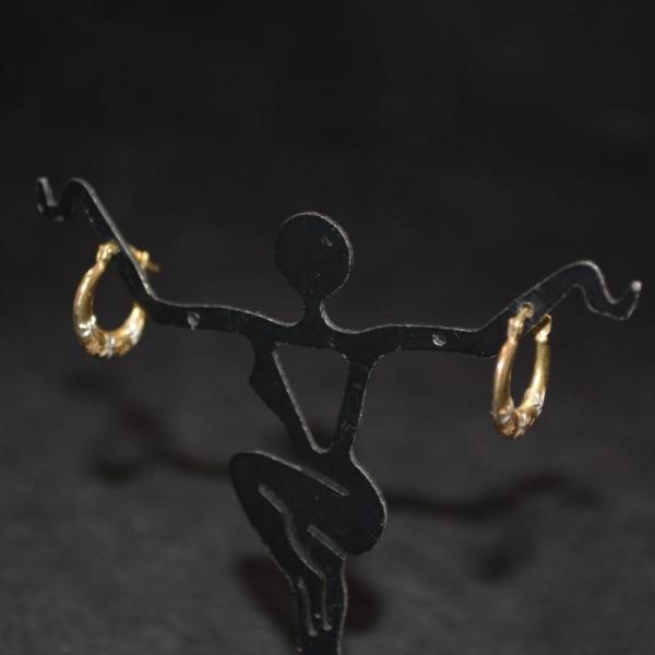 Photo of 10k Gold Hoop Earrings 0.8g