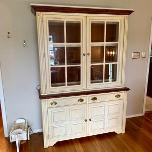 Photo of LOT 209 L: Kate Madison Inspired Lighted Hutch/Curio Cabinet
