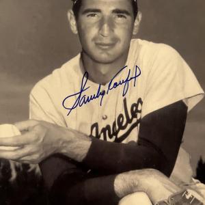 Photo of LA Dodgers Sandy Koufax signed photo