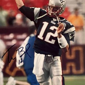 Photo of New England Patriots Tom Brady signed photo