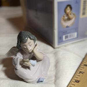 Photo of Lladro #5723 "Heavenly Chimes" Angel with Bell Figurine Retired 2005