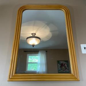 Photo of LOT 96U: Wooden Framed Wall Hanging Mirror