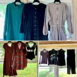 Photo of LOT 102 B: Vintage 80's Clothing Collection: Iskia, Intimate Moments, Gap, Conte