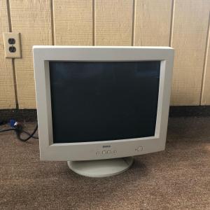 Photo of LOT 66G: Vintage Dell Monitor Model No. M781s
