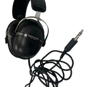 Photo of Pioneer Stereo Headphones SE-205