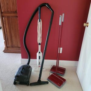 Photo of Lightweight Electric and Manual Vacuums and Sweepers (P-CE)