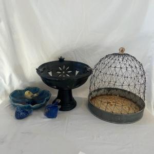 Photo of Bird Cage & Ceramic Bird Decor (G-MG)