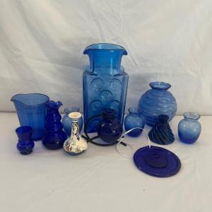 Photo of Blue Glass Vase Collection (L-MG)