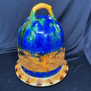 Photo of Majolica Large dome Cheese dish