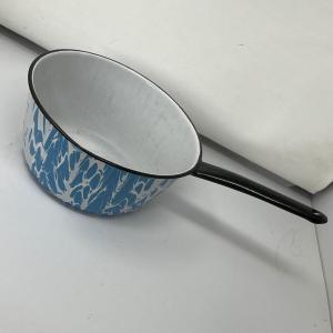 Photo of Blue marble graniteware skillet