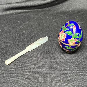 Photo of Cloisonne egg & MOP butter knife