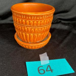 Photo of McCoy Orange flower pot