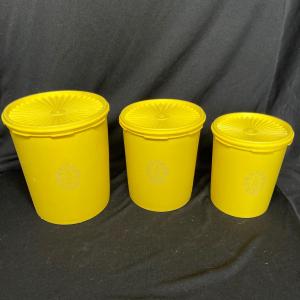 Photo of Tupperware Canister set