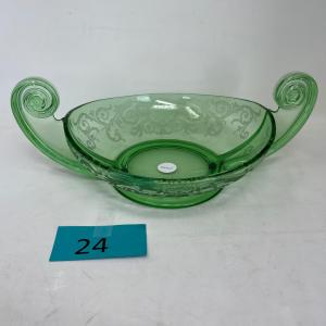 Photo of Fostoria Versailles Scroll bowl uranium glass!