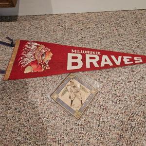 Photo of Milwaukee Braves Penant and 1914 Felt Baseball Blanket (BPR-DW)