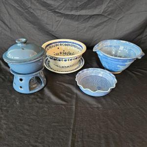Photo of Blue Themed Kitchen Pottery Pieces: Apple Baker, Berry Bowl, & More (K-DW)