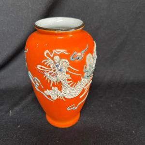 Photo of Japan dragonware