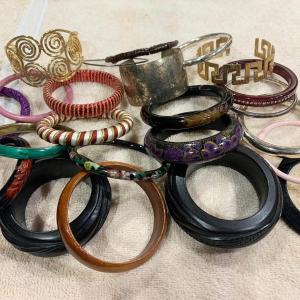 Photo of Vintage Bangle Bracelet Jewelry Lot