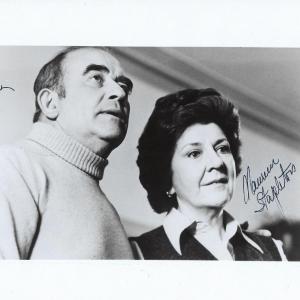 Photo of The Gathering Ed Asner and Maureen Stapleton signed movie photo