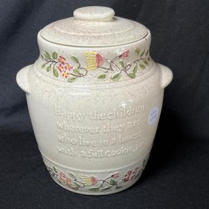 Photo of Red Wing Pottery Country style cookie jar