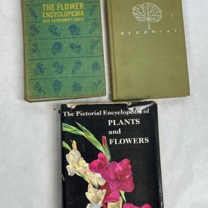 Photo of Lot of 3 Vintage hardback books on flowers and plants
