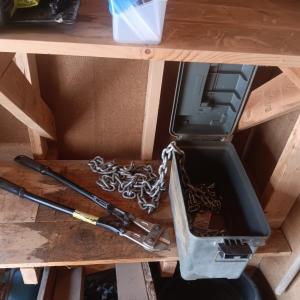 Photo of 24" BOLT CUTTERS, VARIOUS CHAINS AND A CABELA'S AMMO BOX