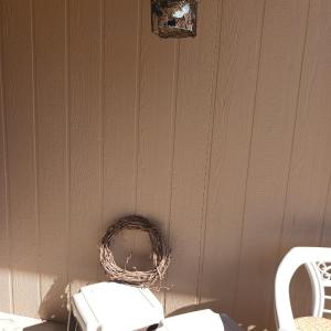 Photo of 4 PLASTIC TABLES, TWIG WREATH AND A HANGING BIRD CAGE