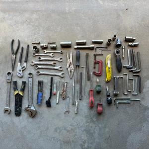 Photo of LARGE VARIETY OF HAND TOOLS