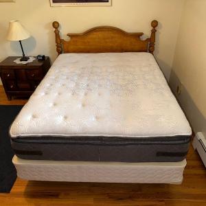 Photo of BEAUTIFUL QUEEN SIZE BED FRAME AND POSTUREPEDIC ADLEY CUSHION FIRM EURO PILLOWTO