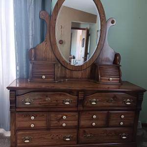 Photo of 6 DRAWER DRESSER WITH MIRROR AND HIDDEN STORAGE COMPARTMENTS