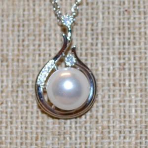 Photo of Faux White Single Pearl Cradle Style Setting PENDANT (1" x ½") with Sparkle Acc