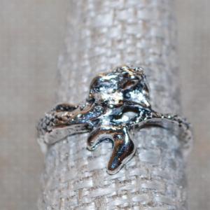 Photo of Size 7 All Silver Tone "Mermaid" Ring (2,8g)