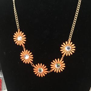 Photo of GT CHAIN Necklace with orange flowers