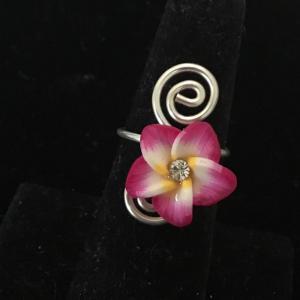 Photo of Hawaiian Type flower fashion ring