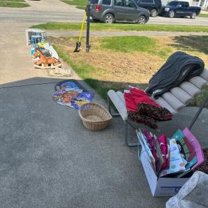 Photo of Multiple garage sales on Clarmont