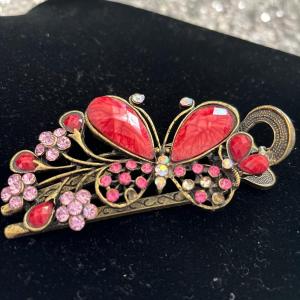 Photo of Beautiful butterfly hair clip
