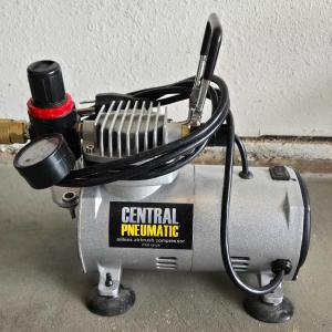 Photo of Central Pneumatic Oilless Airbrush Compressor