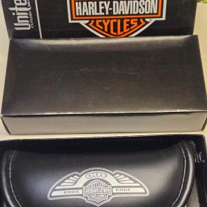 Photo of Harley Davidson Collector's Knife with Leather Case