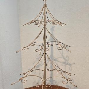 Photo of Gold Gilt Metal Christmas Tree
