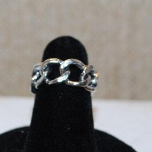 Photo of Size 7 All Silver Tone "Chain Link" Ring OPEN BAND (3.2g)
